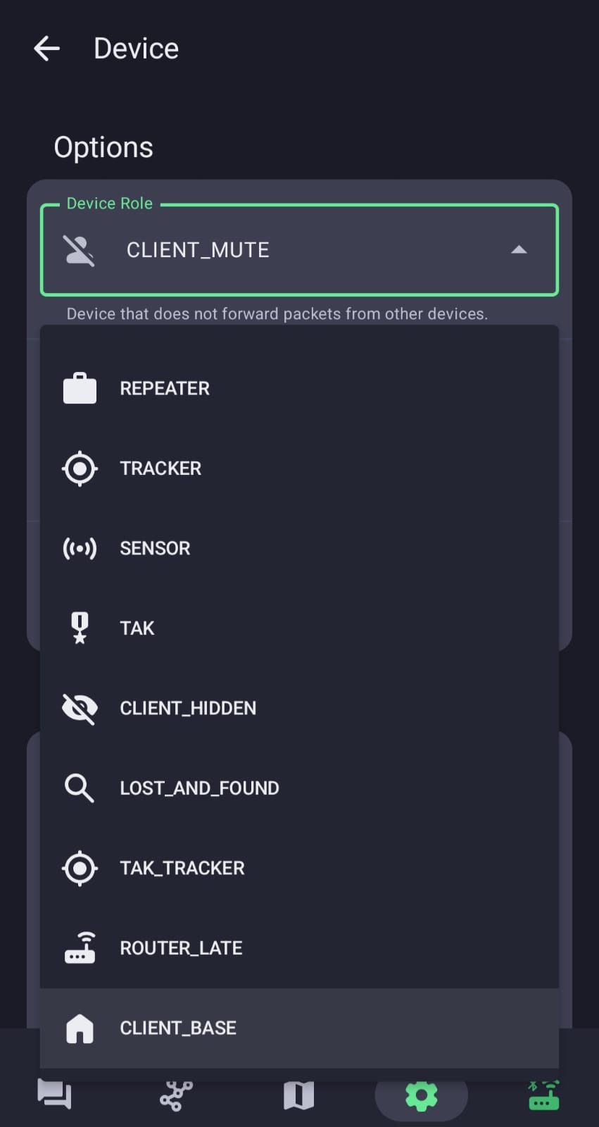 Lista desplegable de Device Role mostrando REPEATER, TRACKER, SENSOR, TAK, CLIENT_HIDDEN, LOST_AND_FOUND, TAK_TRACKER, ROUTER_LATE y CLIENT_BASE